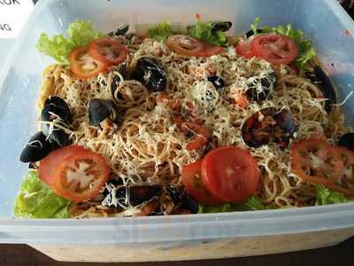 Manamana Chops N Grill