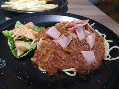 Hollywood Coffee & Pastry