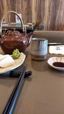 Fukuya Japanese Restaurant/sushi Bar