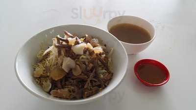 Sepinang Sari Cafe & Restaurant