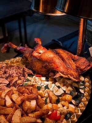 Makan Kitchen At Doubletree By Hilton Hotel