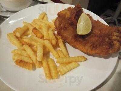 Elephant Cafe & Bistro