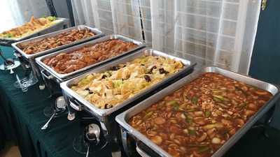 Le Parlour Cafe Studio