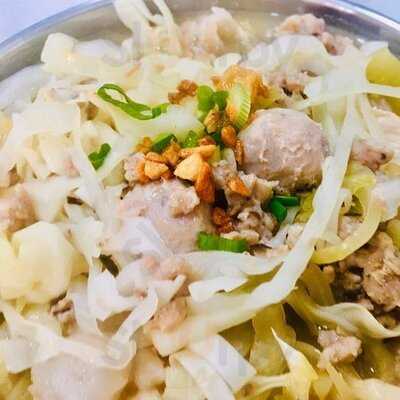 Leng Leng Pork Noodles (balakong)