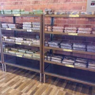 Kek Lapis Sarawak Dyg Salhah