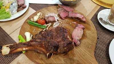 Tristan Coffee & Roastery