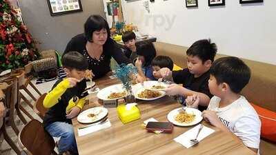 Tristan Coffee & Roastery