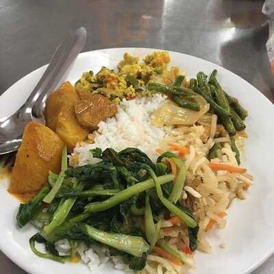 Dharma Realm Guan Yin Sagely Monastery Canteen