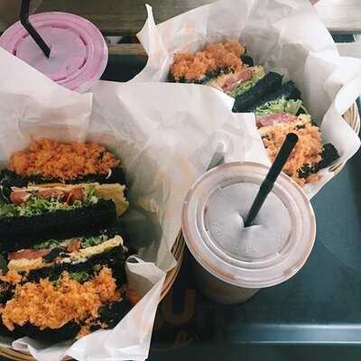 A Toast Breakfast & Juice Bar