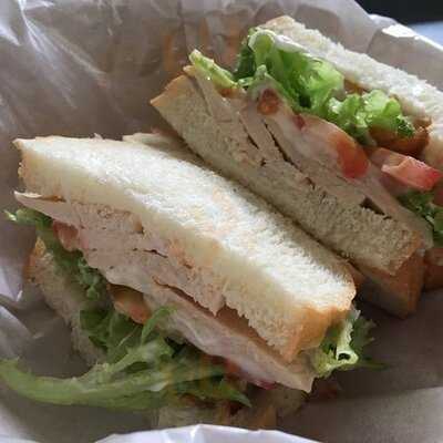 A Toast Breakfast & Juice Bar