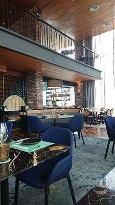 Mr Chew's Chino Latino Bar