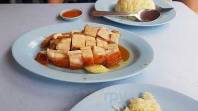 Wong Kee Hai Lam Chicken Rice & Roast Pork