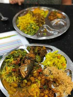 Vinni Jeyaa Banana Leaf Curry House