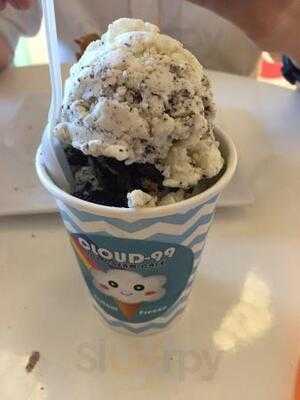 Cloud-99 Ice Cream Cafe