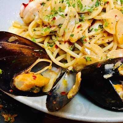 La Bodega Pavilion Kl