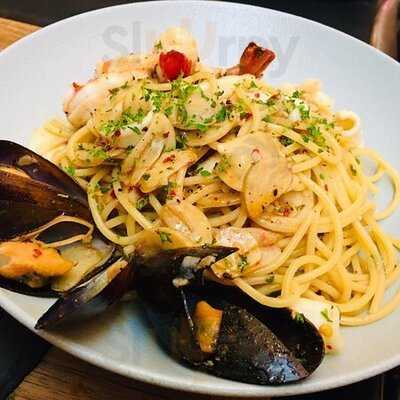 La Bodega Pavilion Kl