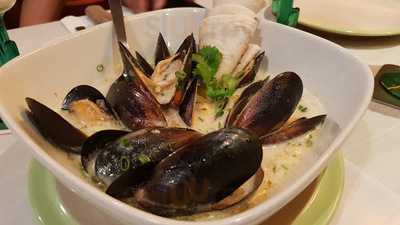 Las Carretas Restaurant & Bar