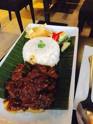 Twenty-one Kitchen+bar