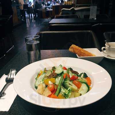 Weissbrau Bistro & Bar