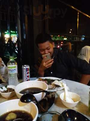 Rj Ayam Penyet Kopitiam