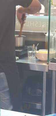 Shucked Oyster And Seafood Bar