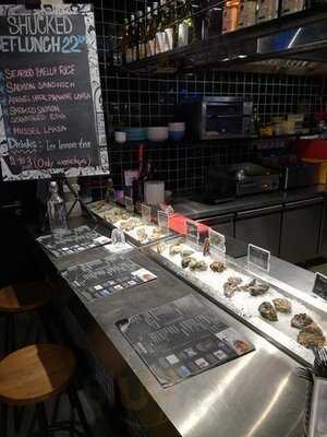 Shucked Oyster And Seafood Bar