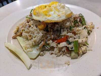 Ali, Muthu & Ah Hock