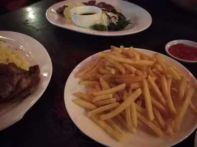 Publique Wine And Dine