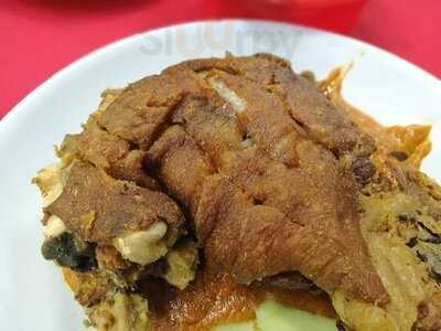 Restoran Makanan Laut Lau Heong