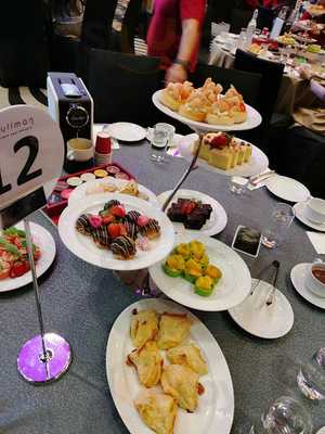 Link Restaurant , Lower Ground , Hotel Pullman Bangsar