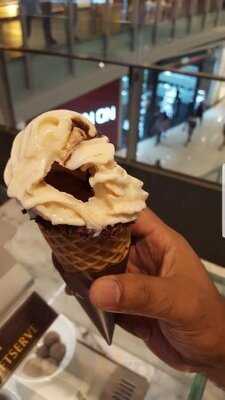 Godiva Chocolatier- Pavilion Kl