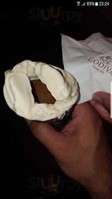 Godiva Chocolatier- Pavilion Kl