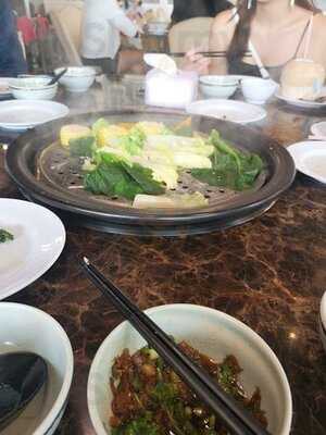 Steam Era Seafood Steamboat Restaurant