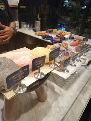 Dotty's Pastries & Coffee