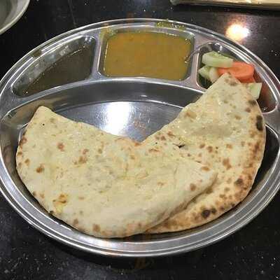 Hussain Cafe & Restaurant