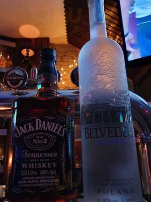 Temptations Kitchen + Bar