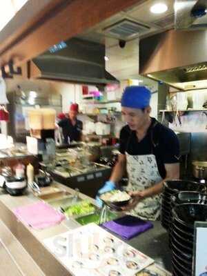 Hanamaru Udon Mid Valley Megamall