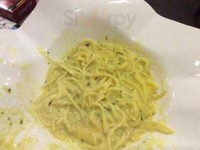 Radhey's Pure Vegetarian