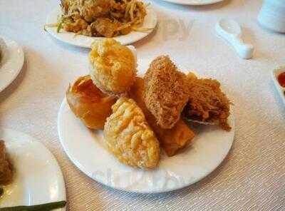 Meisan Szechuan, Quality Hotel