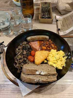 Lisette's Cafe & Bakery