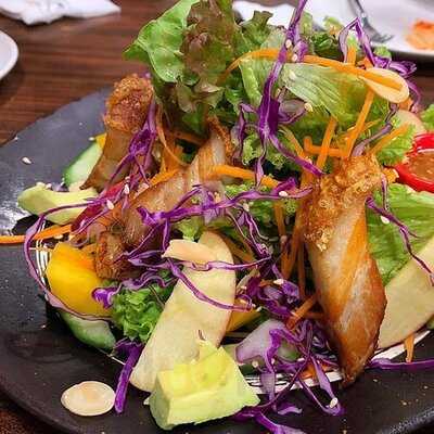 Three Little Pigs & The Big Bad Wolf