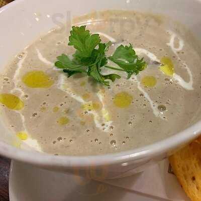 Three Little Pigs & The Big Bad Wolf