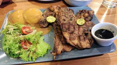 Sausage & Ribs Shack