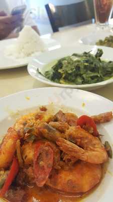 Sari Ratu, Desa Pandan