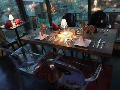 Rococo Cafe Restaurant