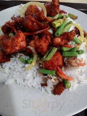 Restoran Mat Rock Ayam Goreng Kunyit