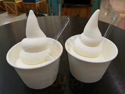 Moo Cow Frozen Yogurt