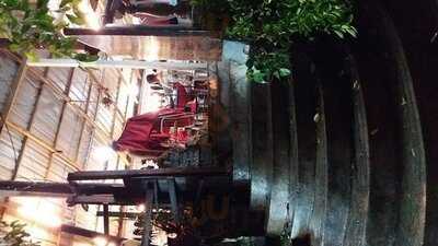 Yee Wen Tom Yam Thai Foods