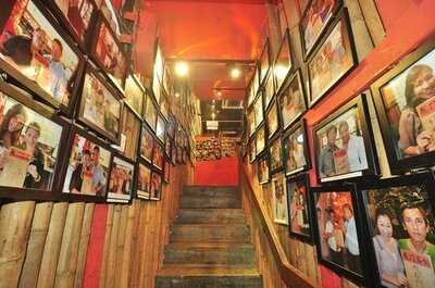 龍門客棧 Dragon Door Inn Steamboat Restaurant