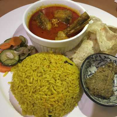 Good Times Eatery & Wine Bar